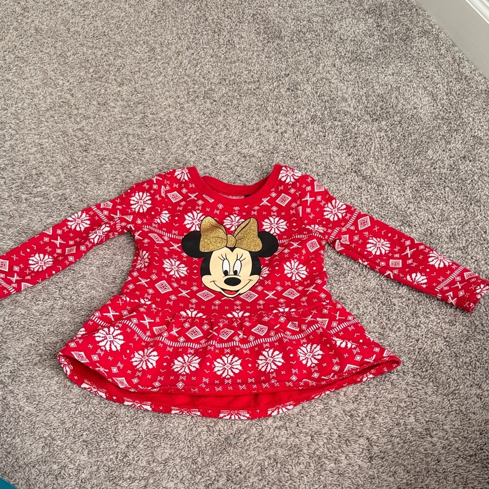 Disney Minnie Mouse Festive red, white and gold peplum sweatshirt 3T snowflake